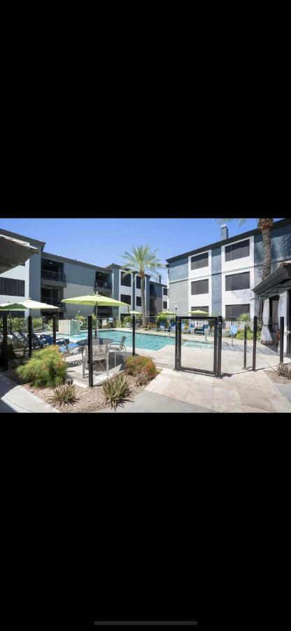Luxury Mountain View 2Br With Balcony Located In Scottsdale Apartment Екстериор снимка