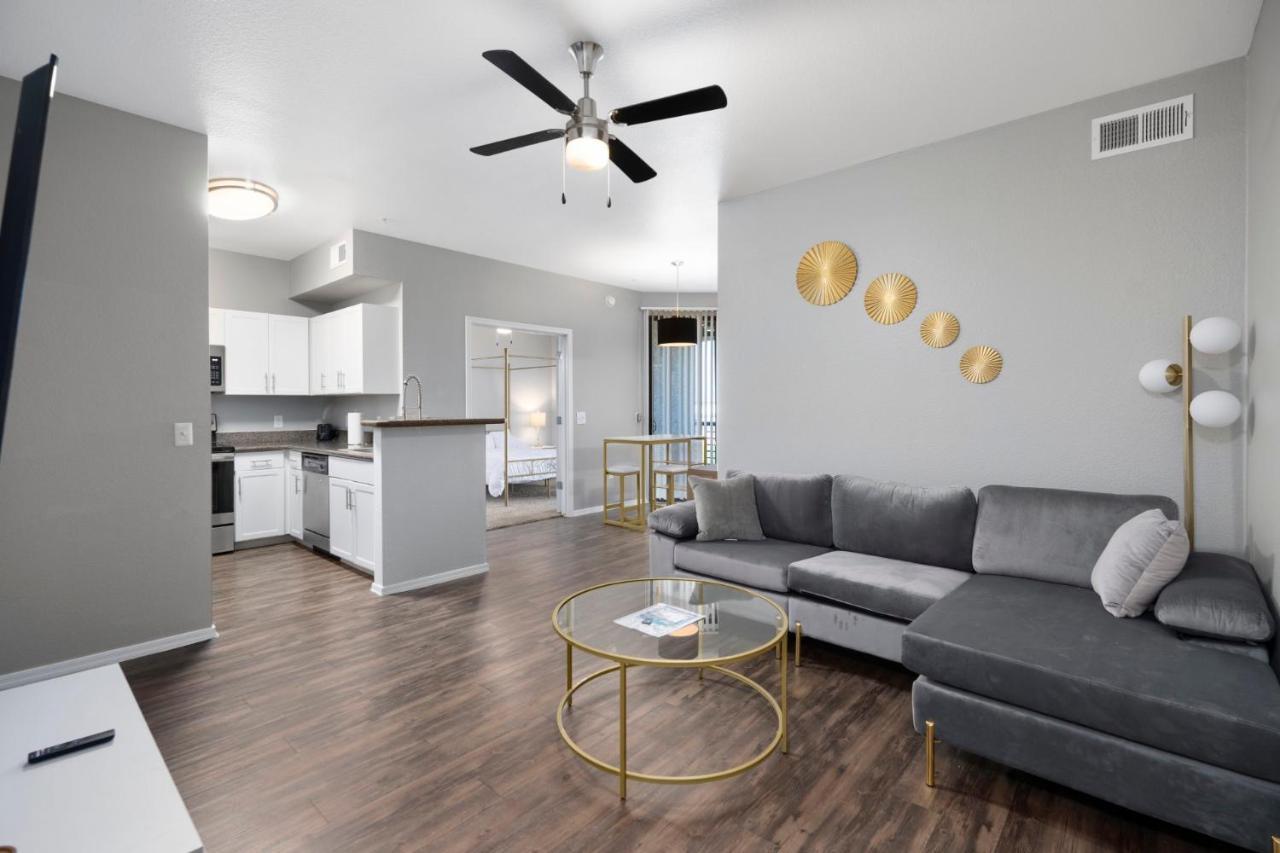 Luxury Mountain View 2Br With Balcony Located In Scottsdale Apartment Екстериор снимка